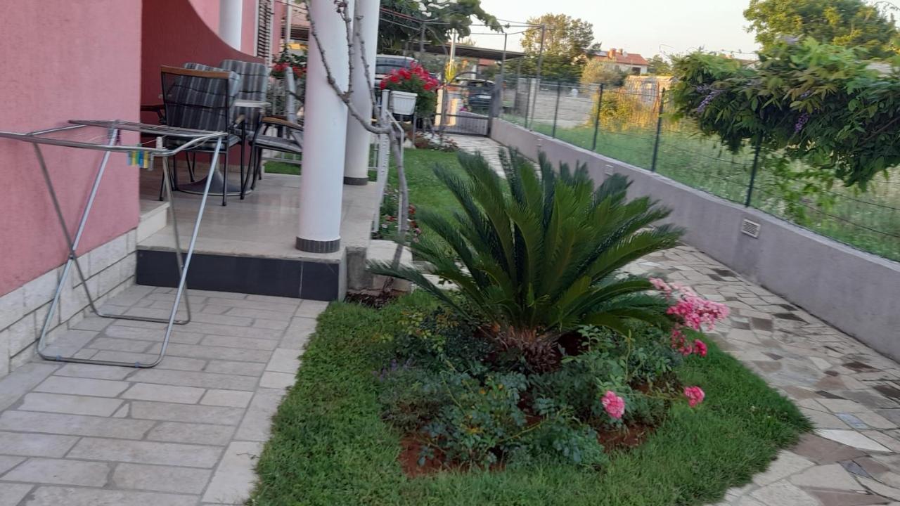 Apartments Dragica Porec Luaran gambar